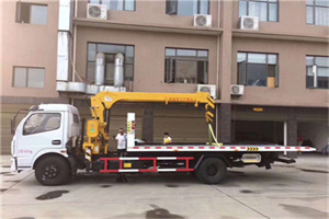 甘家口附近汽车轮胎更换